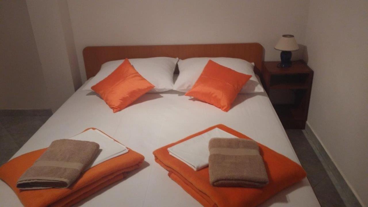 Apartments With A Parking Space Biograd Na Moru, Biograd - 860 Quarto foto